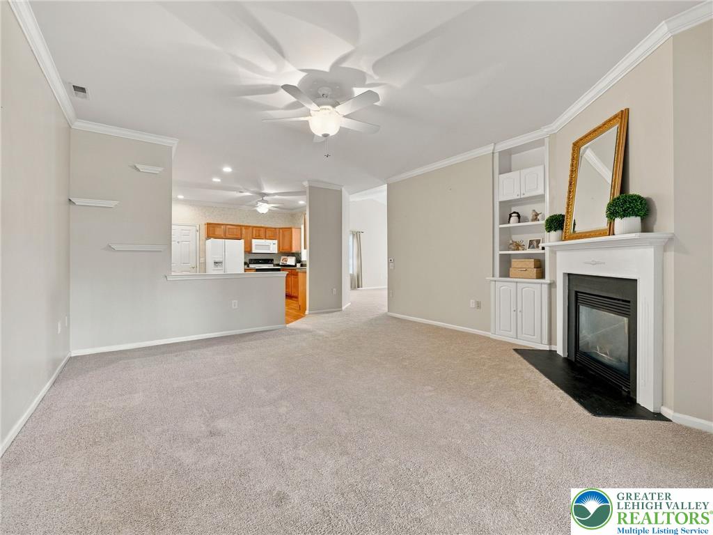 4851 Derby Lane Property Photo 14
