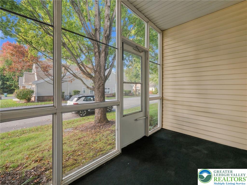 4851 Derby Lane Property Photo 20