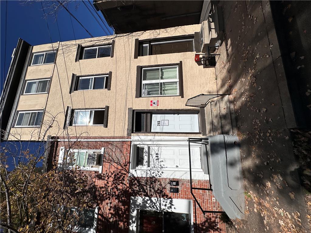 713 West Gordon Street 2 Property Photo 1