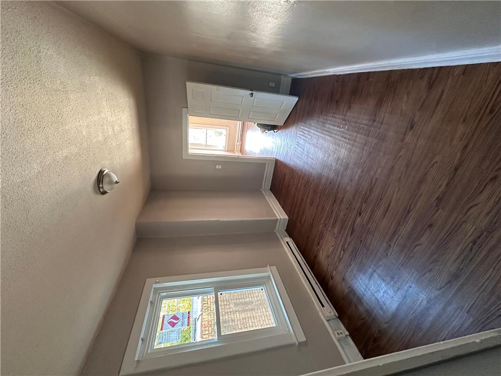 713 West Gordon Street 2 Property Photo 2