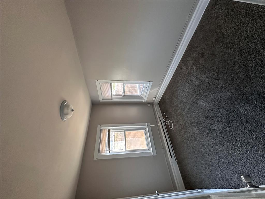 713 West Gordon Street 2 Property Photo 4