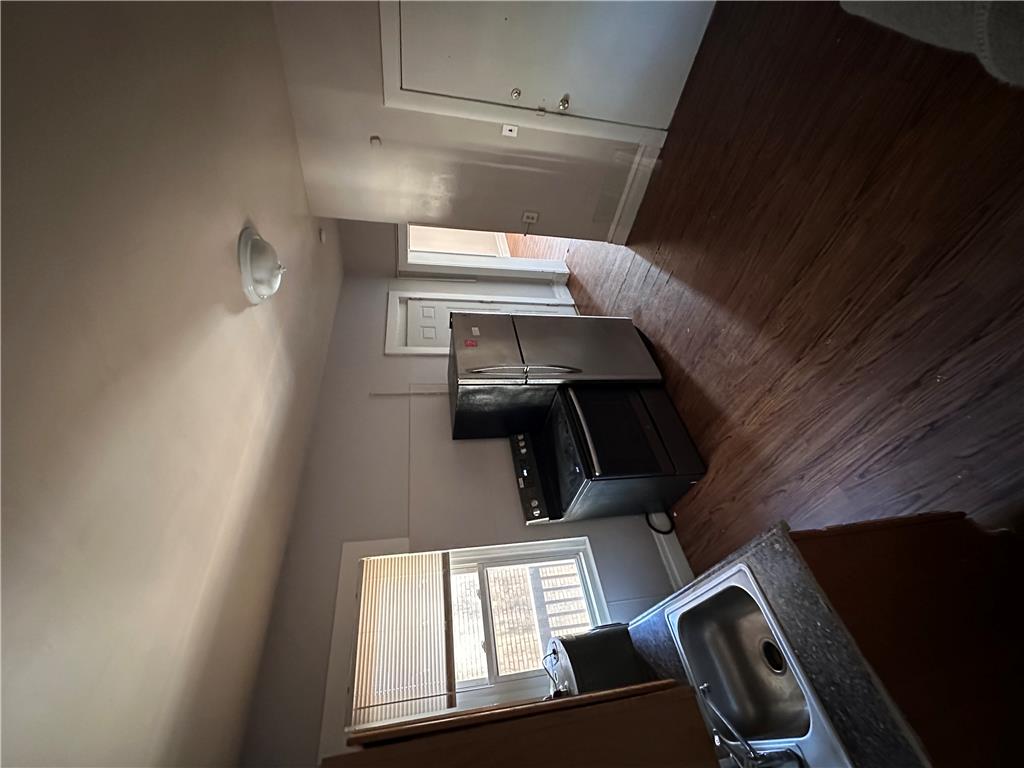 713 West Gordon Street 2 Property Photo 7