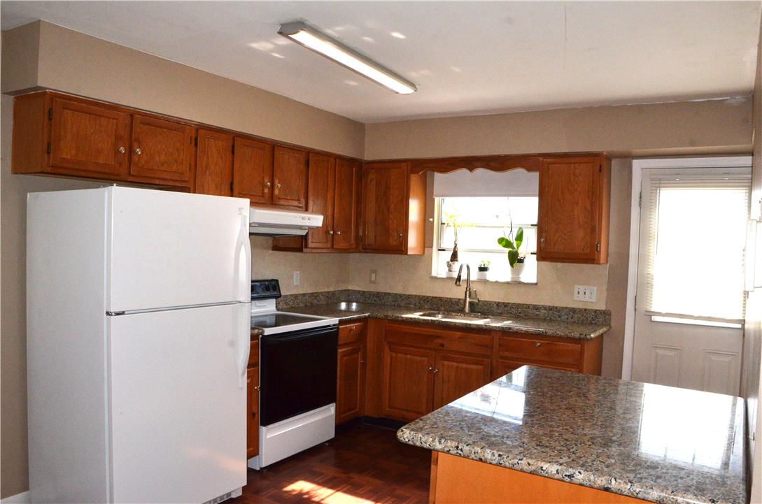 944 West Wyoming Street Property Photo 15