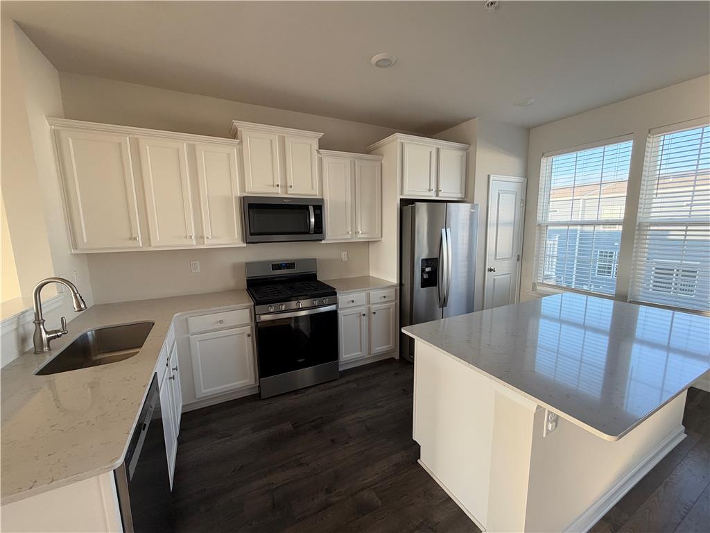 1129 Turnstone Drive Property Photo 4