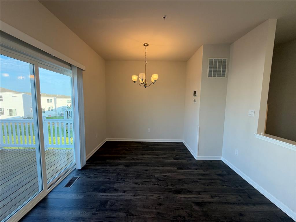 1129 Turnstone Drive Property Photo 7