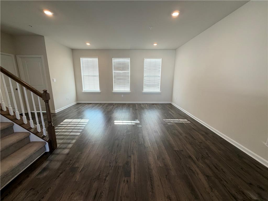 1129 Turnstone Drive Property Photo 8