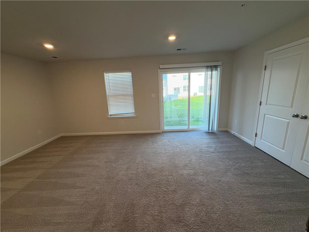1129 Turnstone Drive Property Photo 11