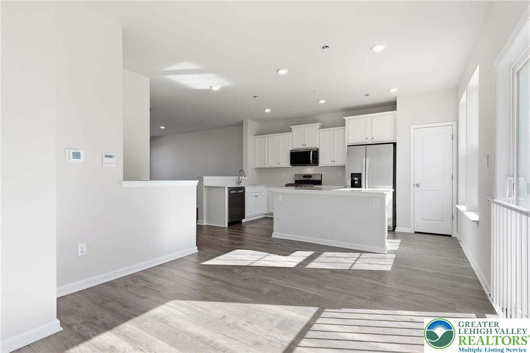 1082 Meadowlark Drive Property Photo 13