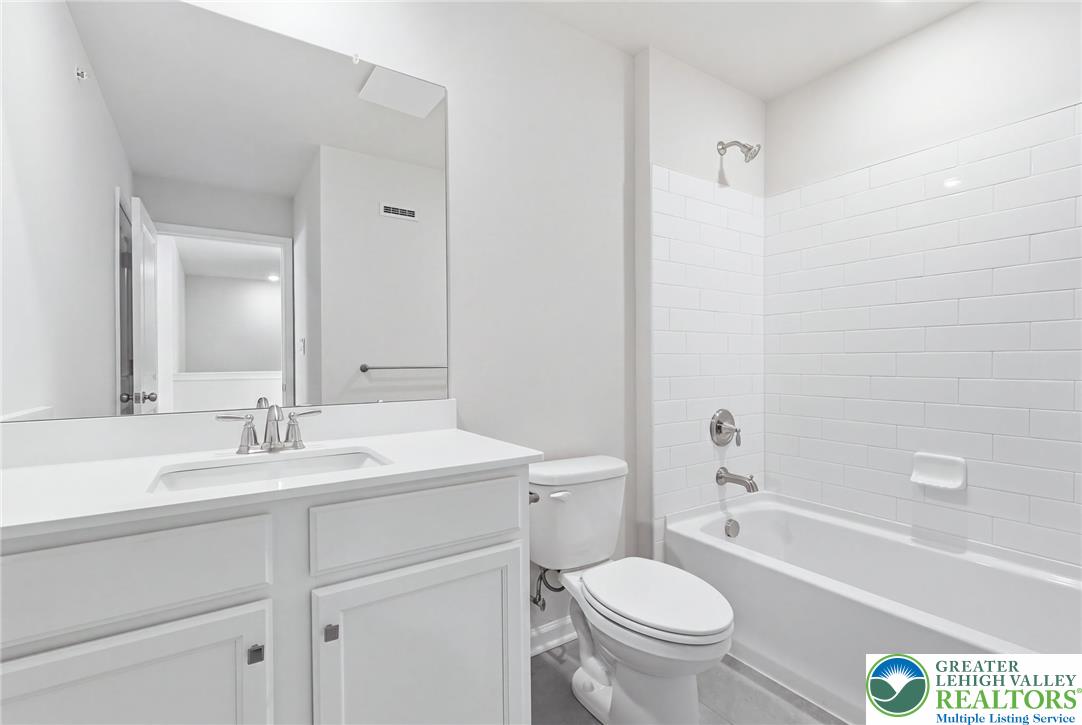 1082 Meadowlark Drive Property Photo 24