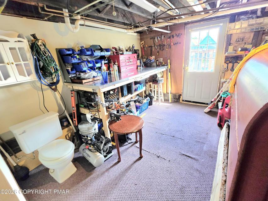 31 East Ludlow Street Property Photo 39