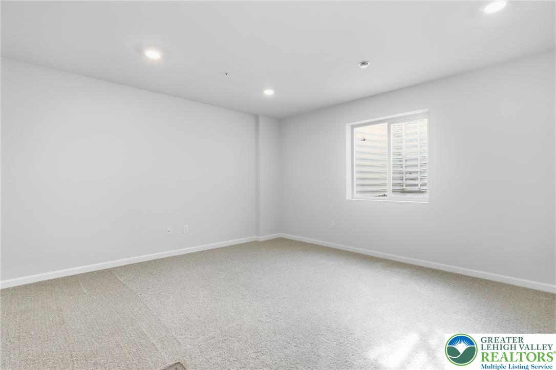 1080 Meadowlark Drive Property Photo 29