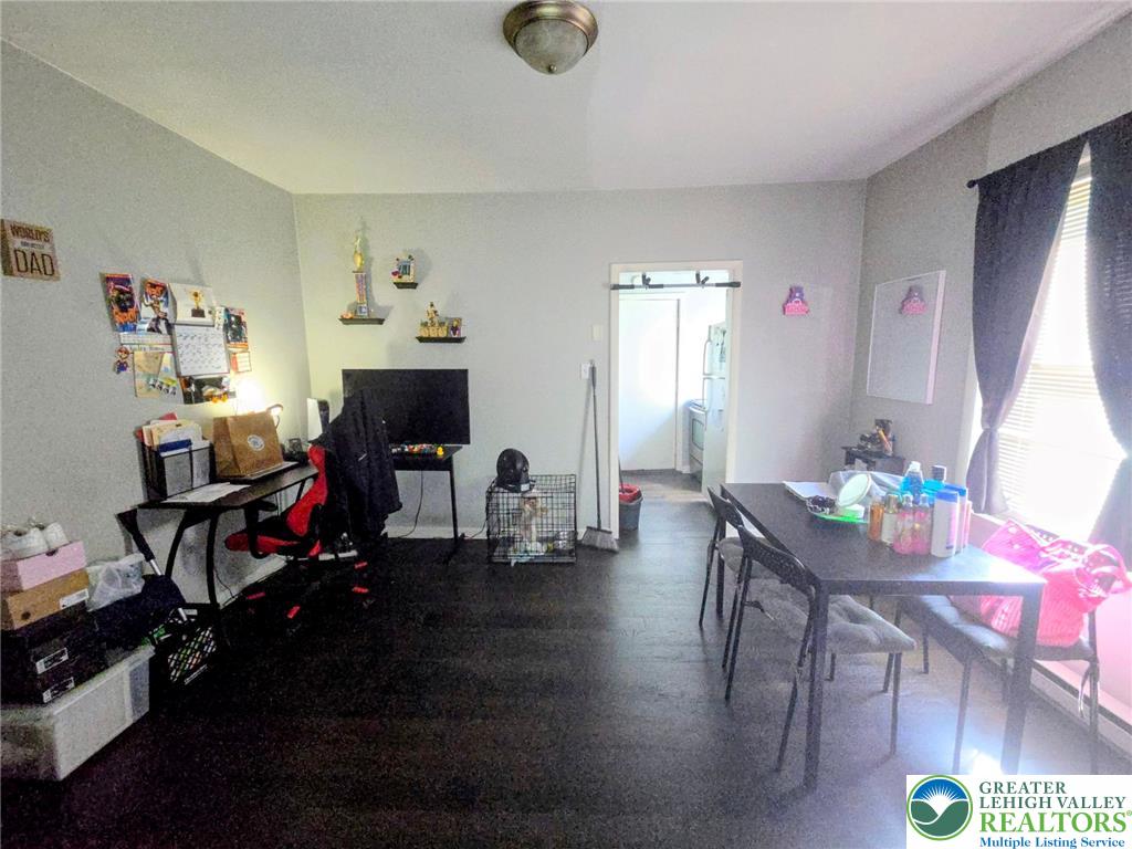444 Hanover Avenue Property Photo 6