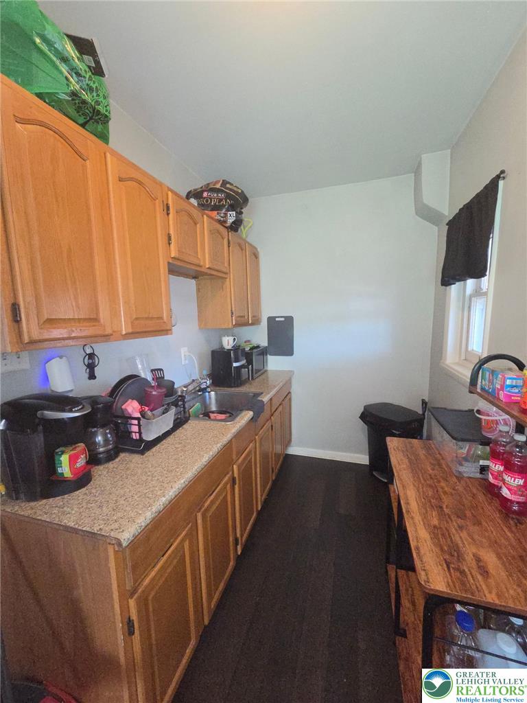 444 Hanover Avenue Property Photo 8