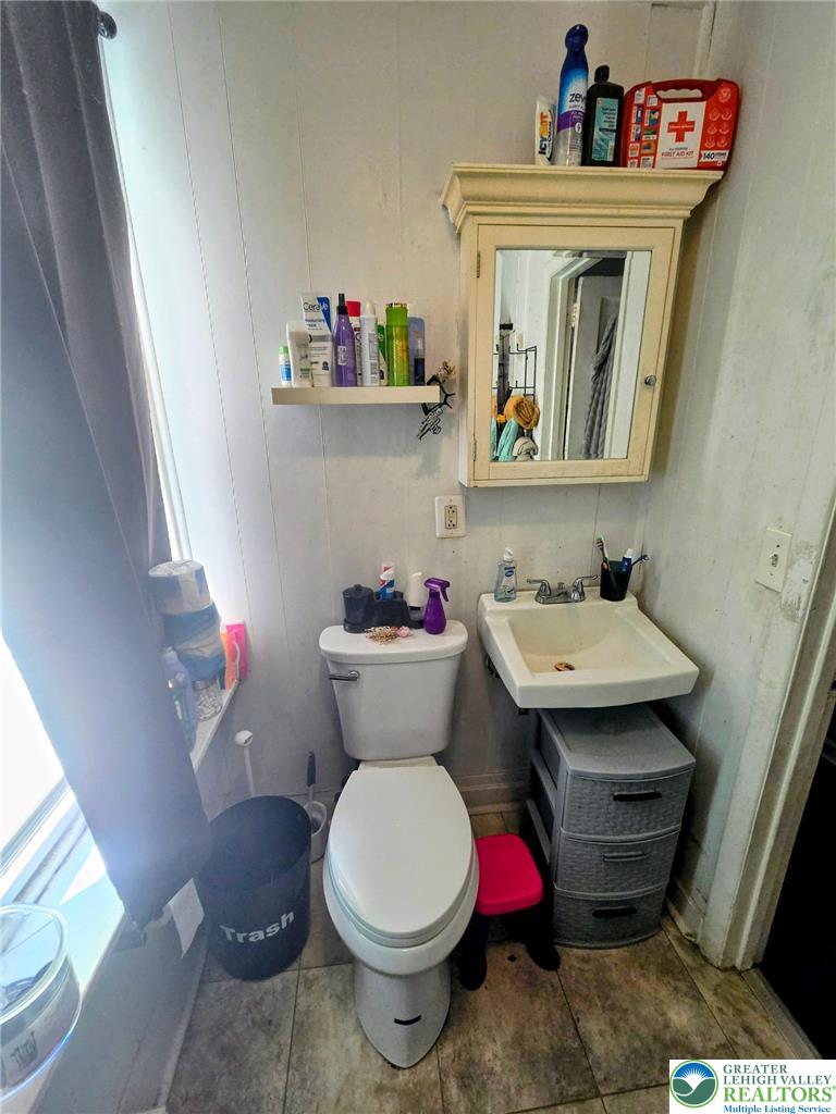 444 Hanover Avenue Property Photo 16