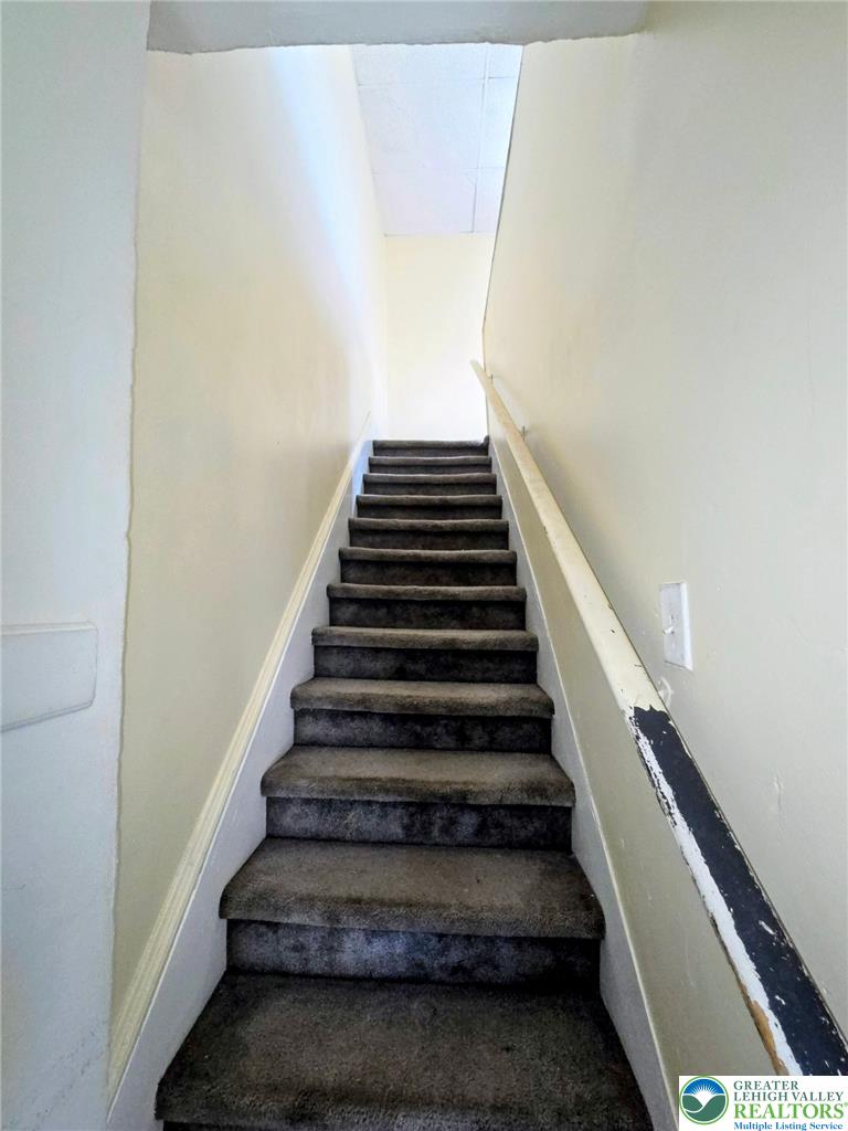 444 Hanover Avenue Property Photo 23