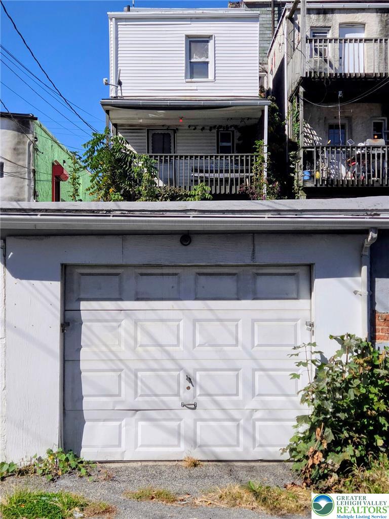 444 Hanover Avenue Property Photo 32