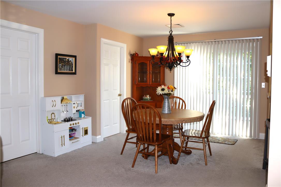 1785 Chateau Place D Property Photo 2