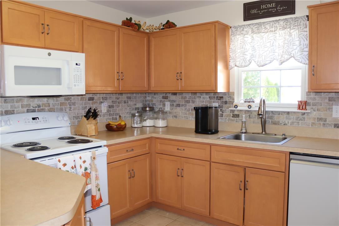 1785 Chateau Place D Property Photo 3