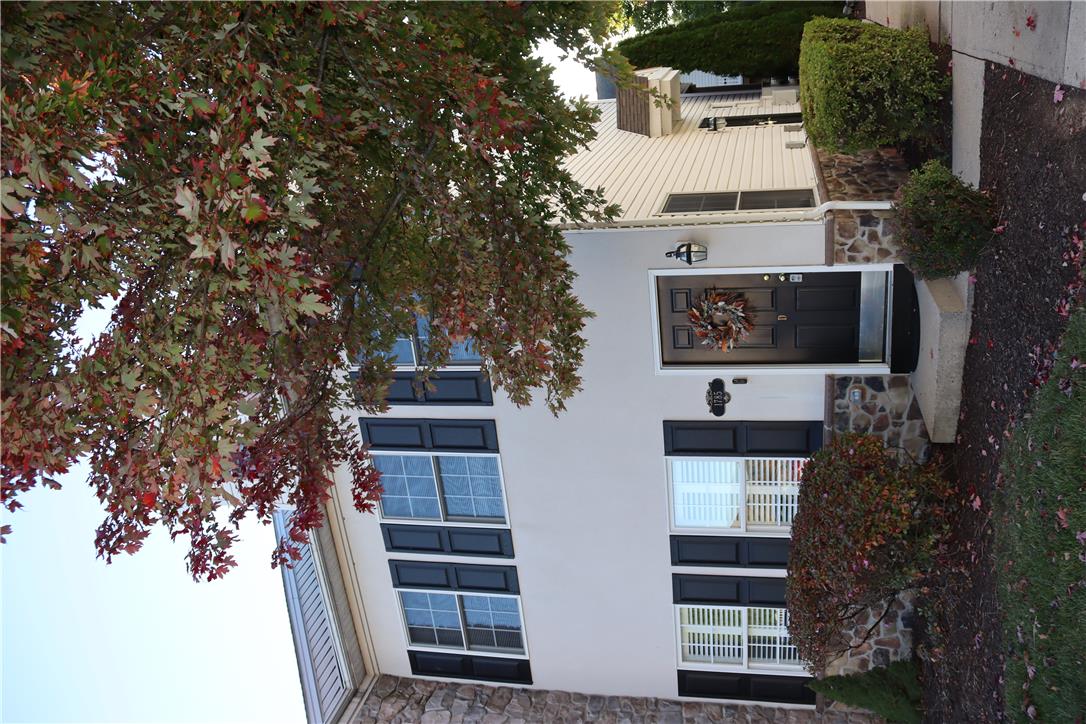 1785 Chateau Place D Property Photo 24