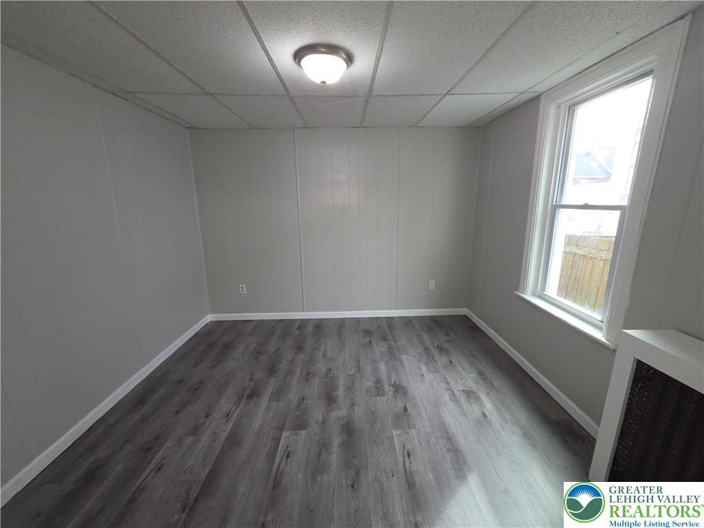 632 East 5th Street 2 Property Photo 9