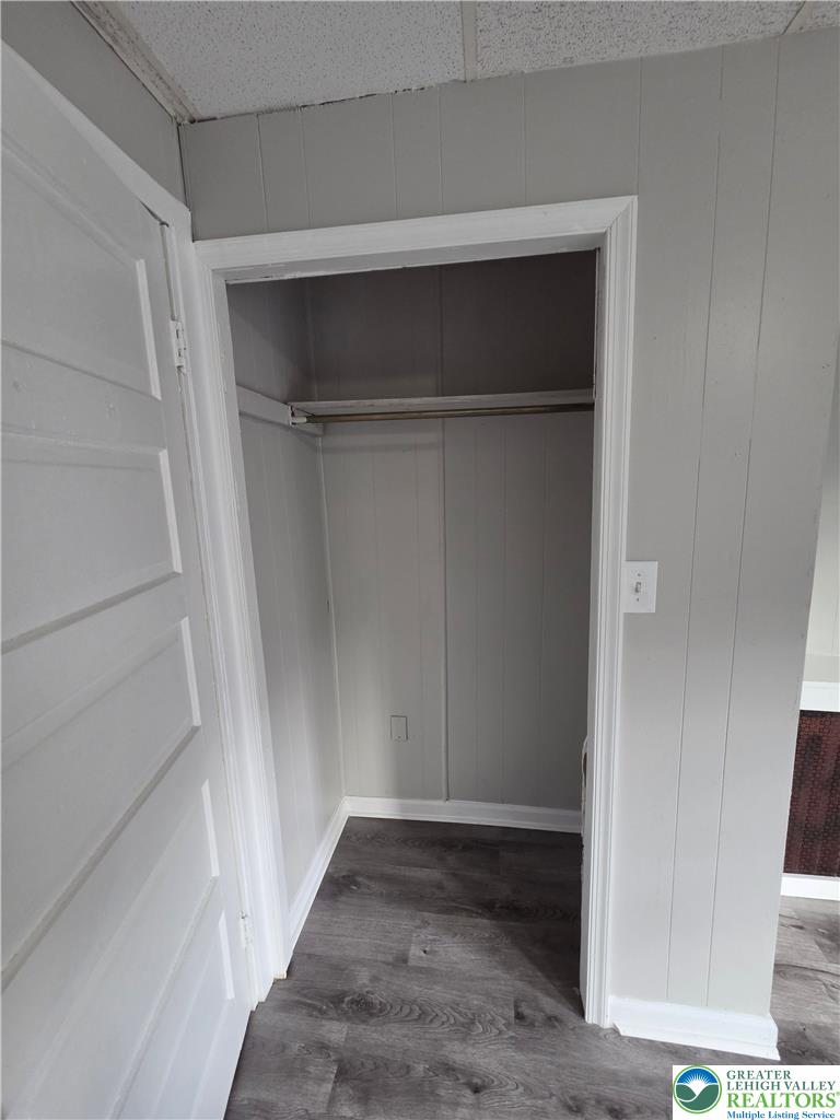 632 East 5th Street 2 Property Photo 11