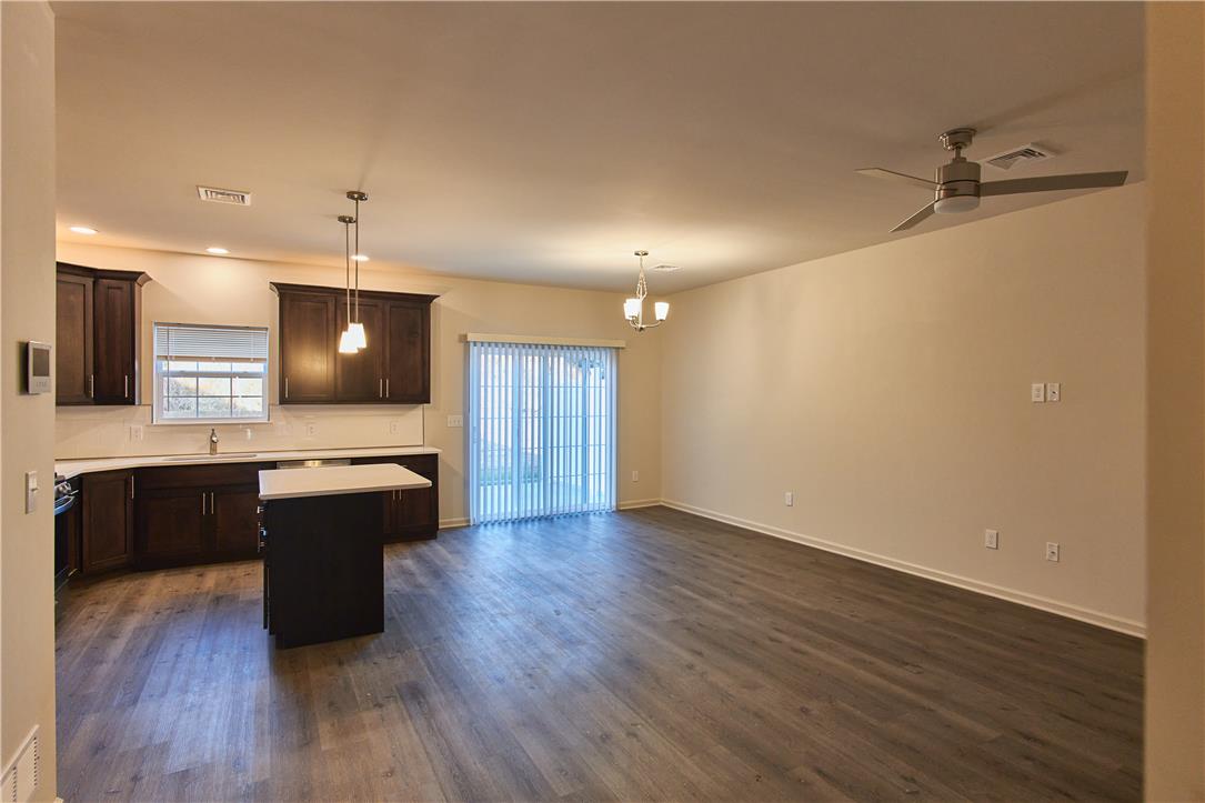 6641 Stein Way Property Photo 4