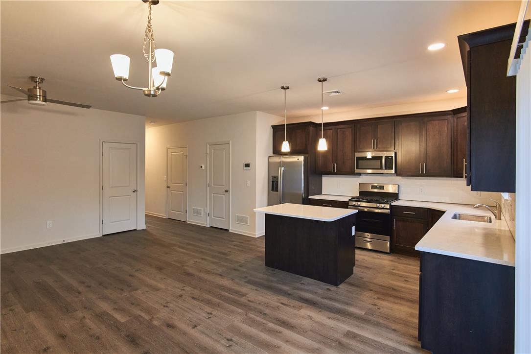 6641 Stein Way Property Photo 7