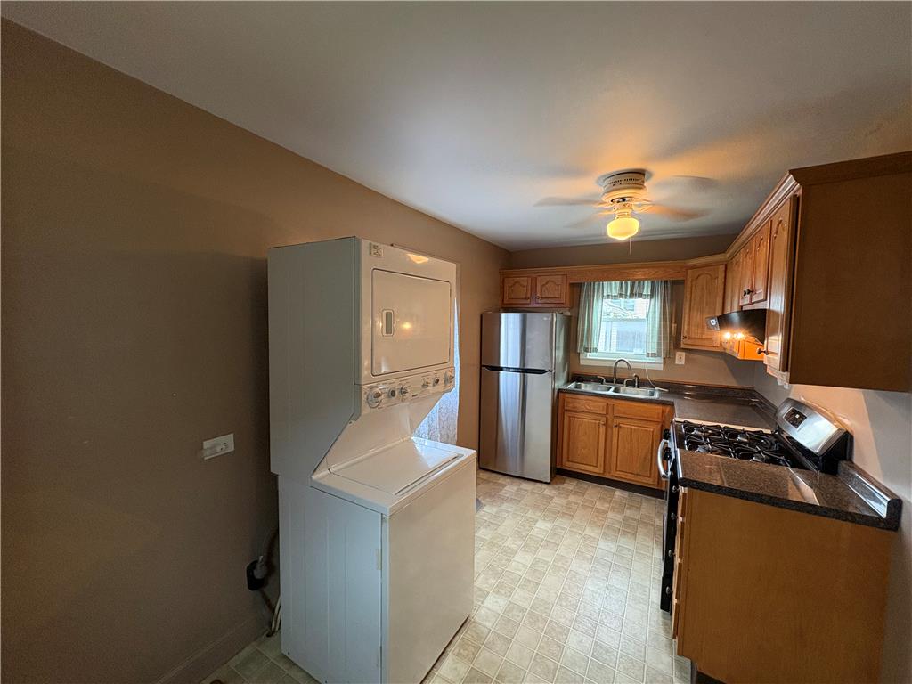 21 Hess Avenue Property Photo 5