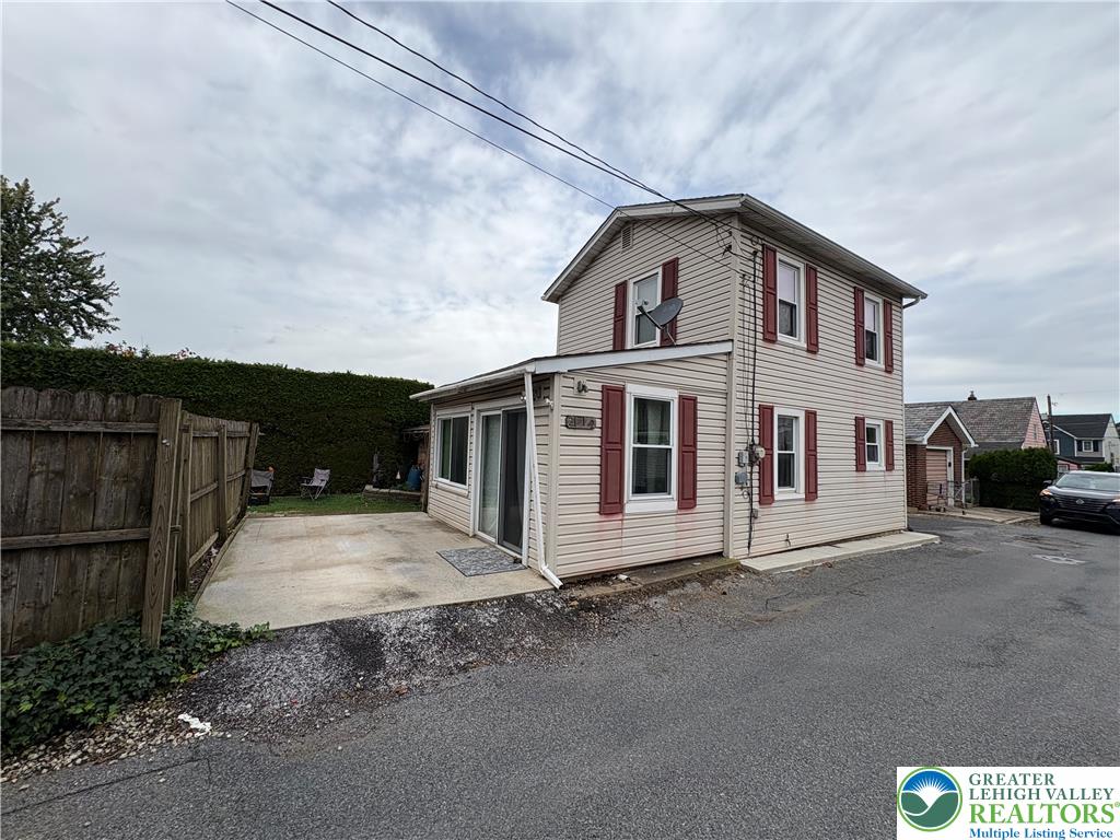 21 Hess Avenue Property Photo 17