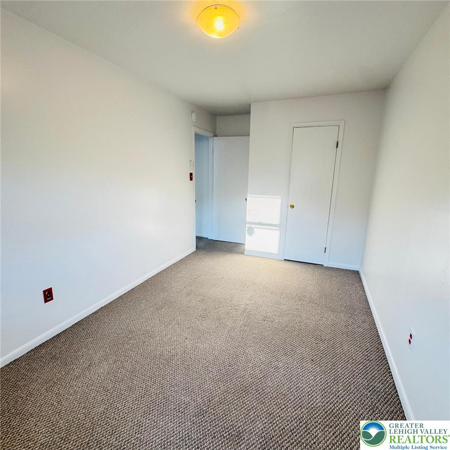 213 Old Forge Drive Property Photo 13