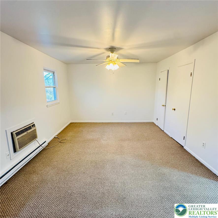 213 Old Forge Drive Property Photo 16