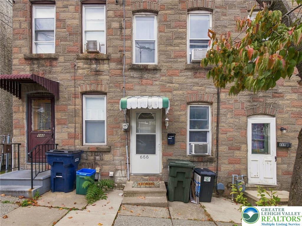 666 Atlantic Street Property Photo 1