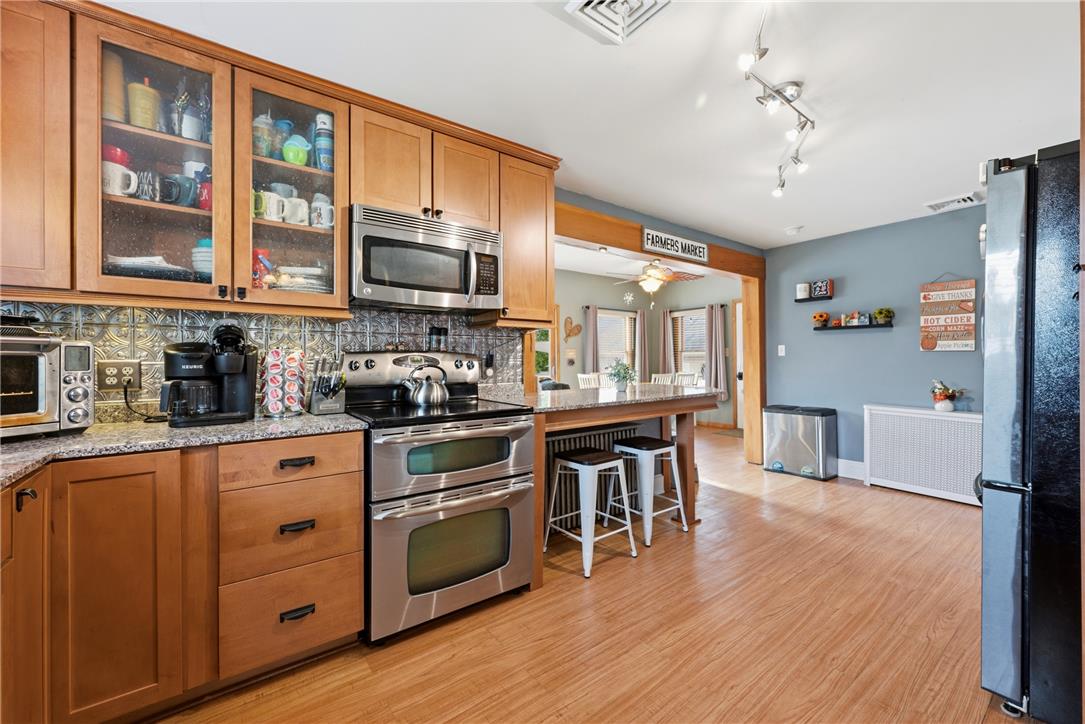 1482 Pine Street Property Photo 9
