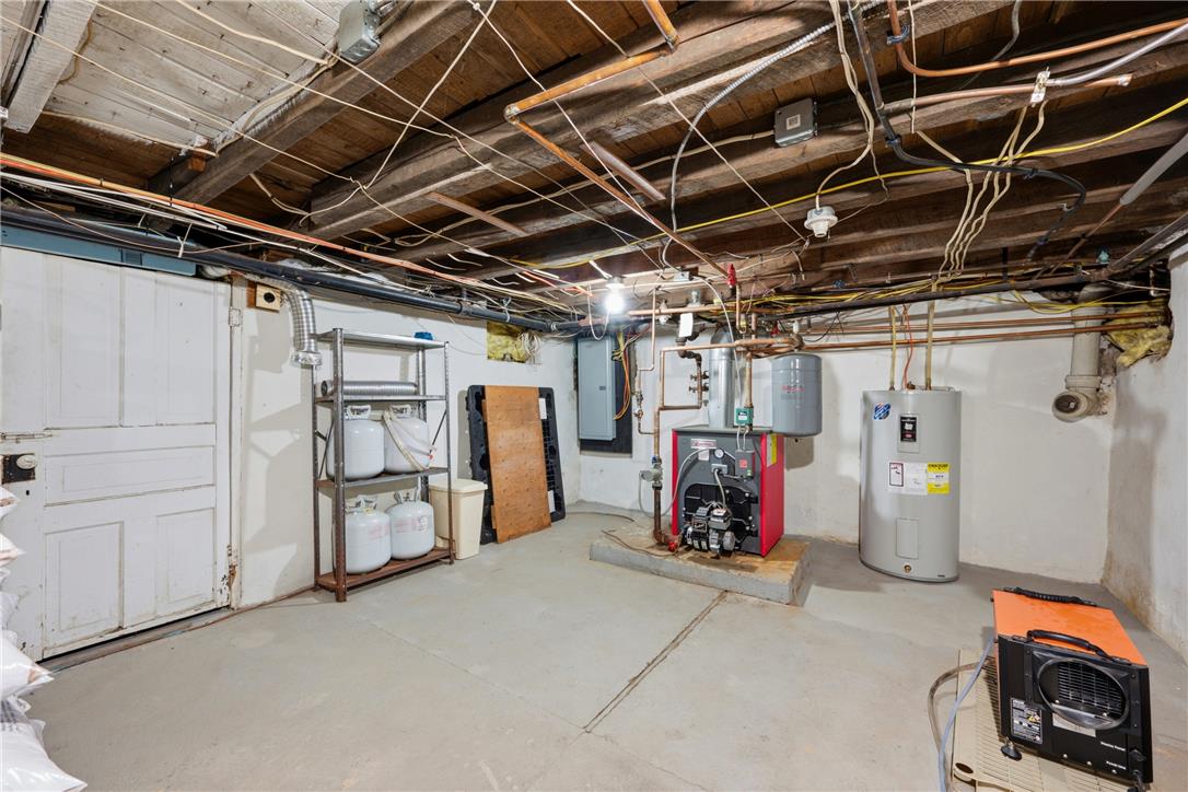 1482 Pine Street Property Photo 29