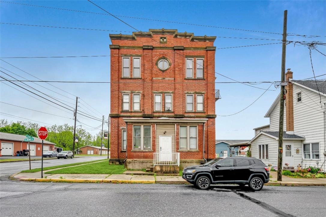 100 High Street Property Photo 1