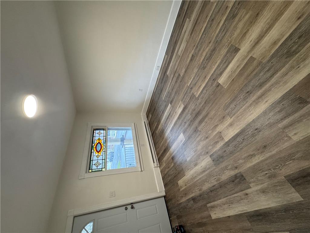 503 East Ridge Street Property Photo 3