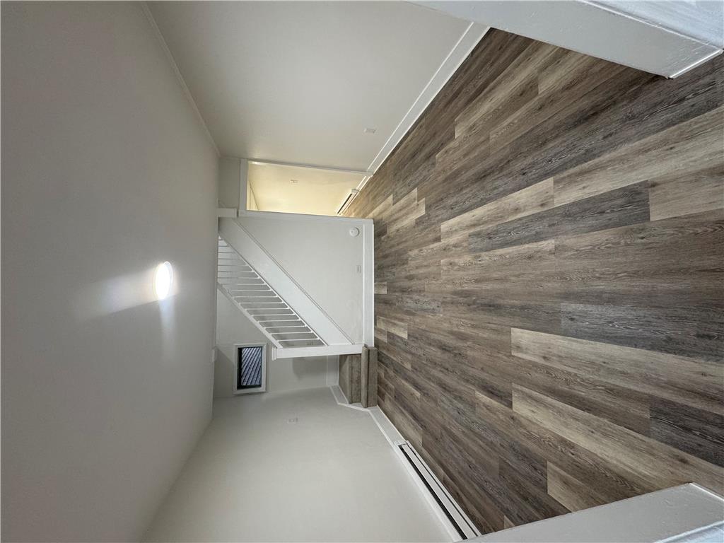 503 East Ridge Street Property Photo 4