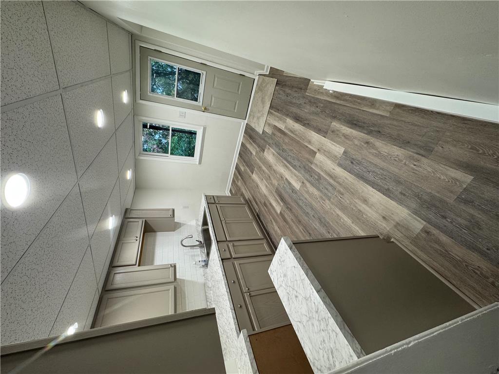 503 East Ridge Street Property Photo 7