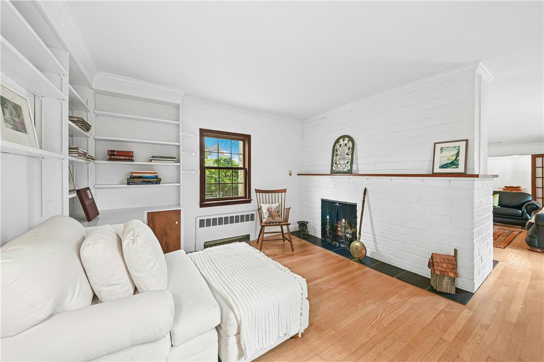 1236 Moffitt Avenue Property Photo 14