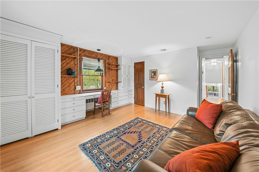 1236 Moffitt Avenue Property Photo 22