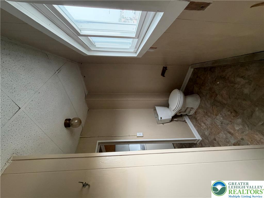 223 South 1st Street 4 Property Photo 7