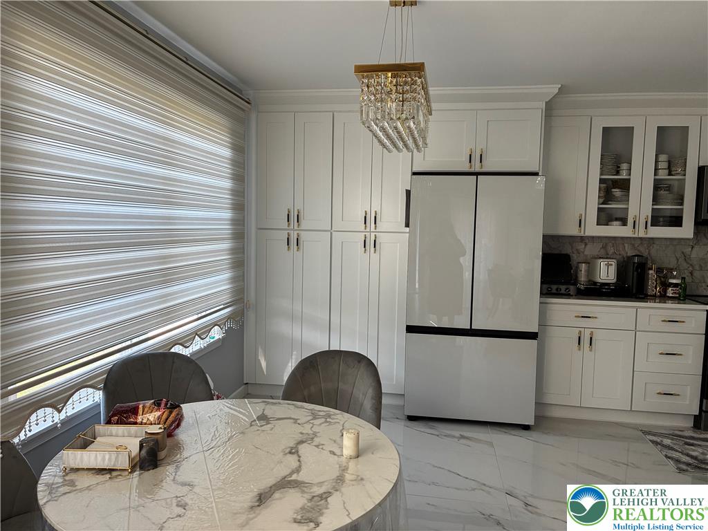 2819 Linden Street Property Photo 25