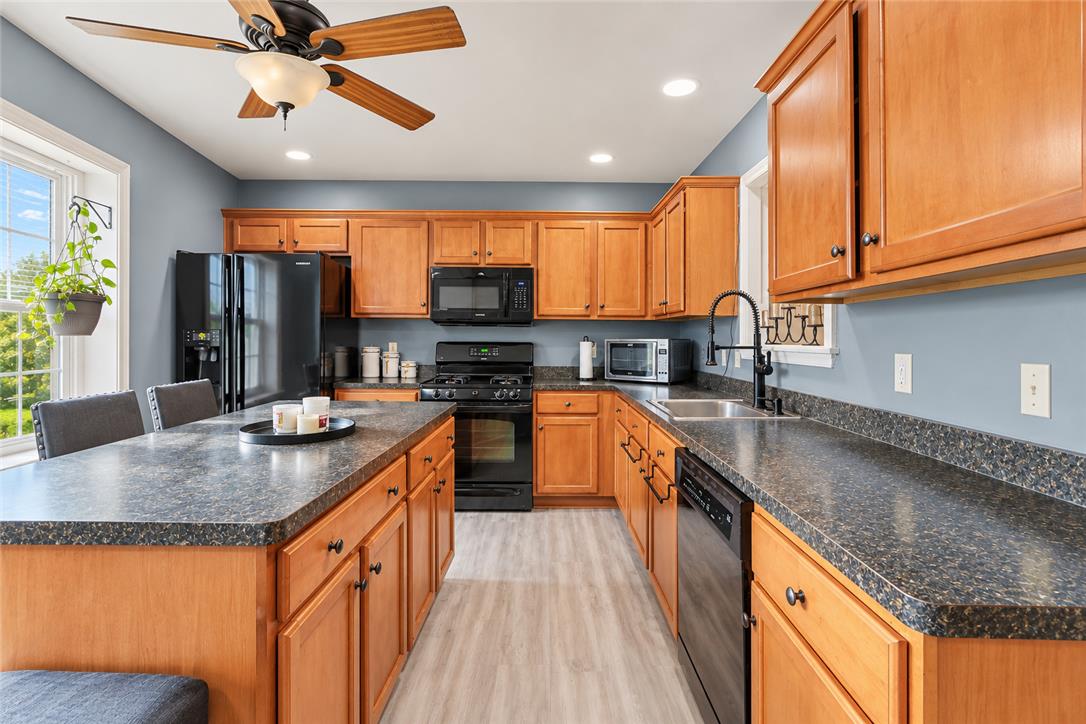 122 Walnut Street Property Photo 13