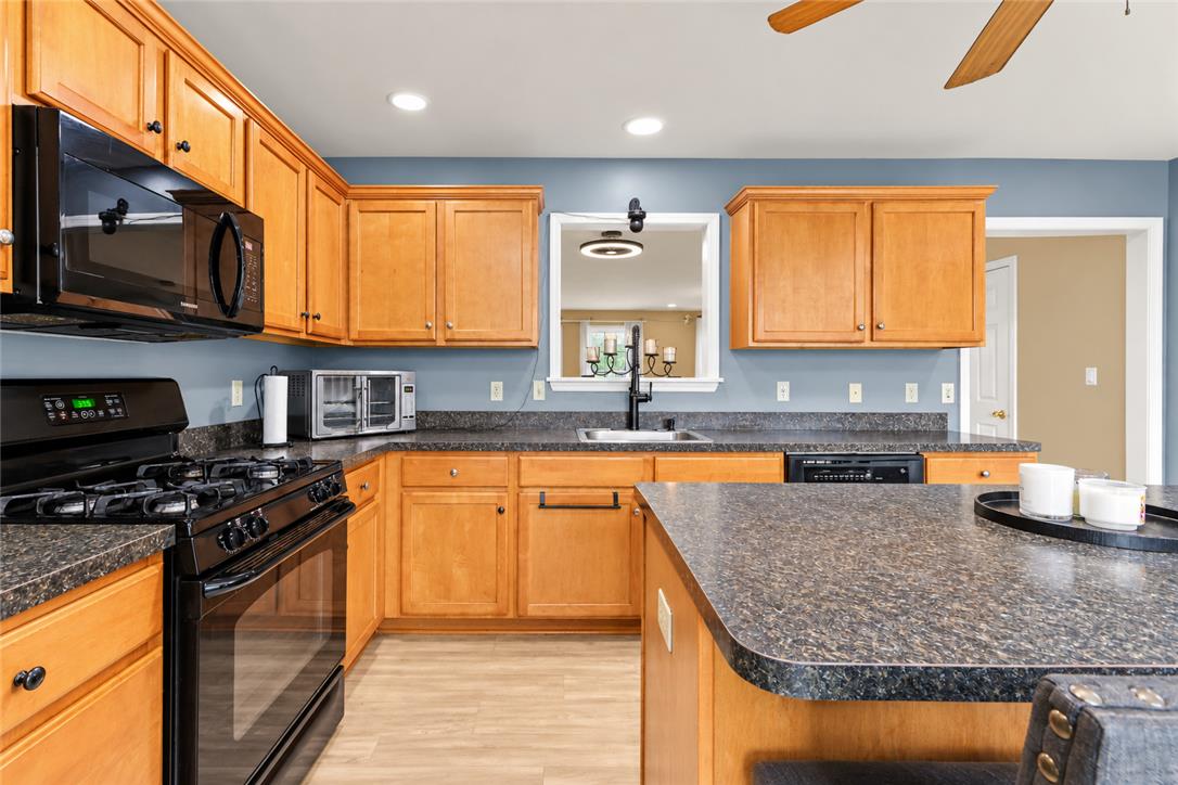 122 Walnut Street Property Photo 14
