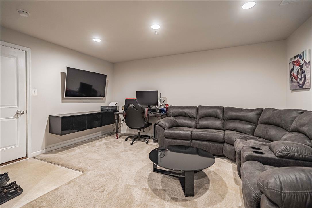 2293 Raya Way Property Photo 21