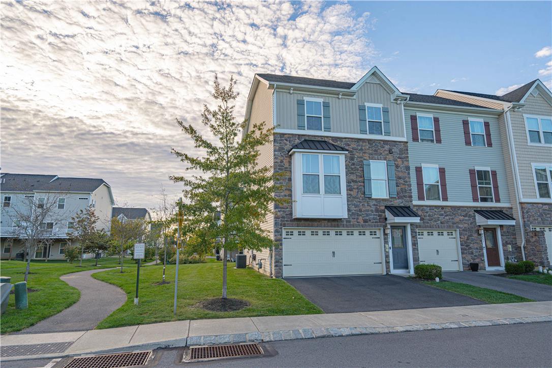 2293 Raya Way Property Photo 26
