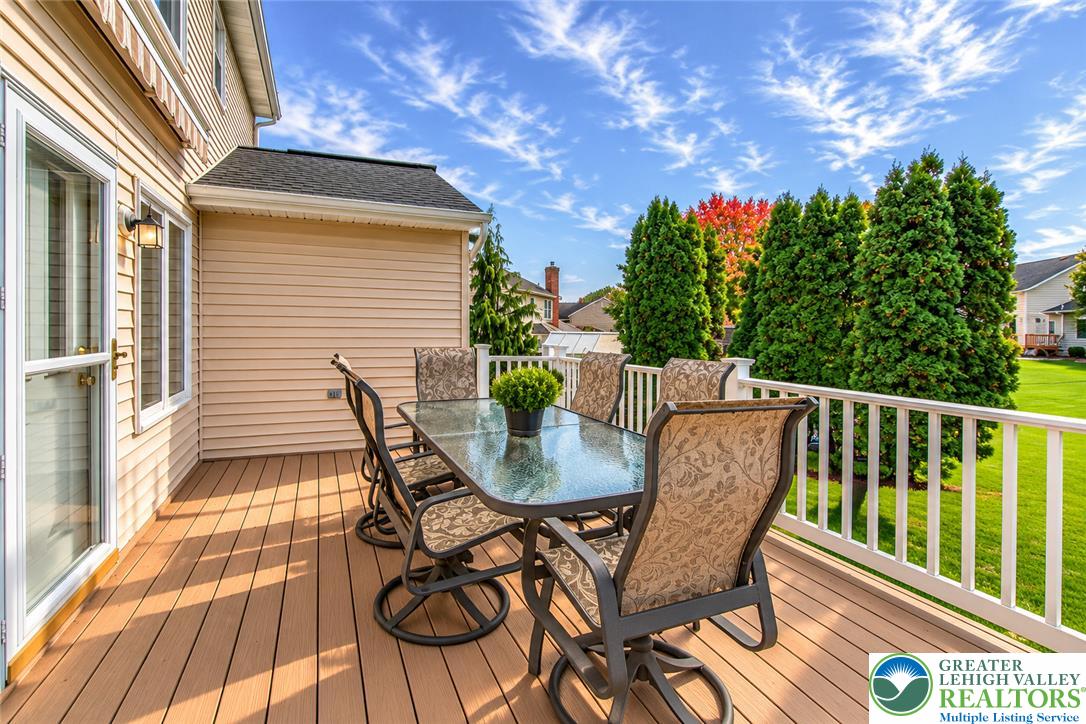 4465 Jodi Court Property Photo 8