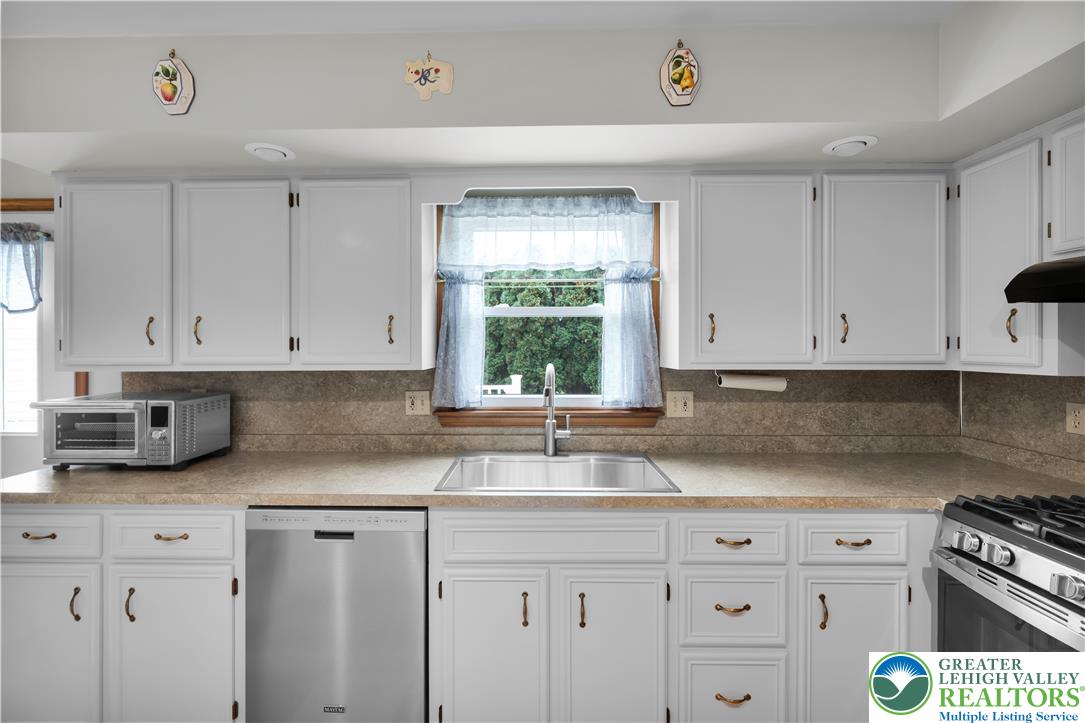 4465 Jodi Court Property Photo 16