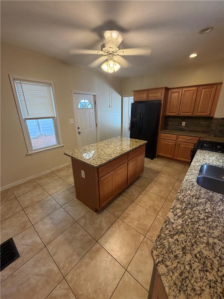445 South 20th Street Property Photo 4