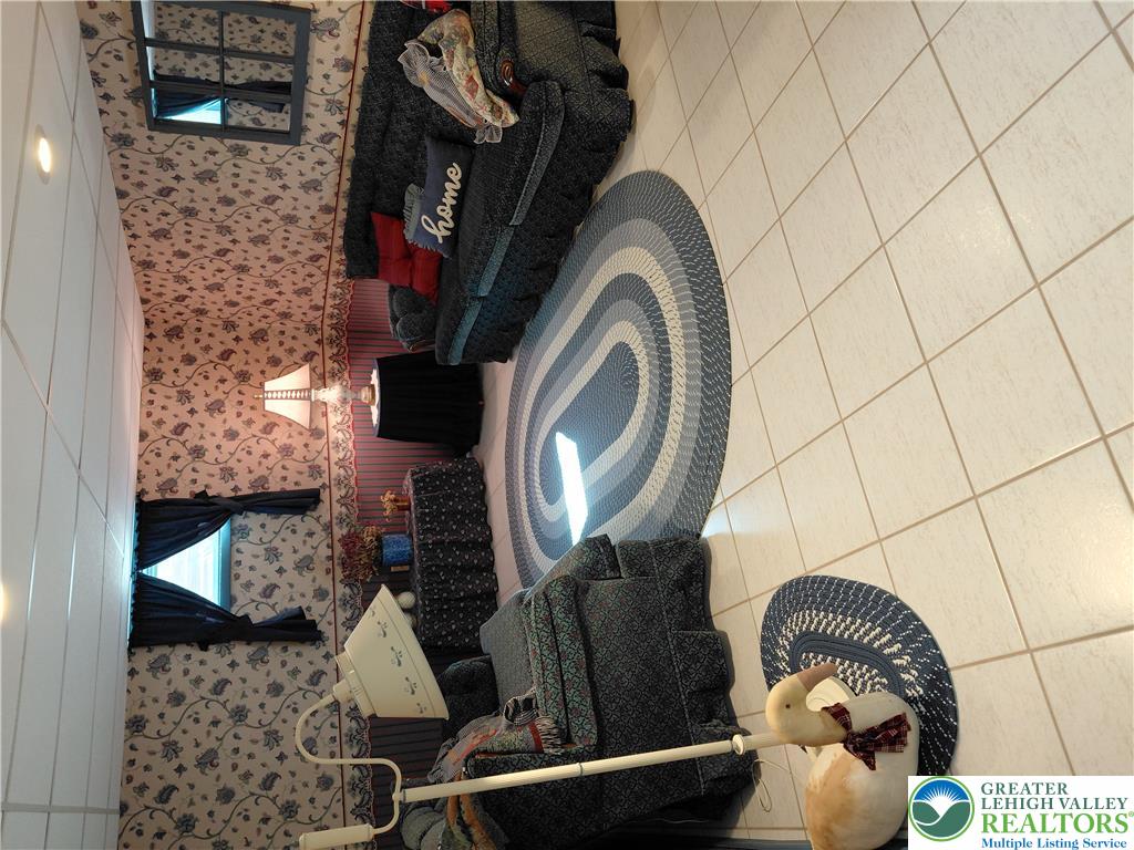 3232 Highland Road Property Photo 18